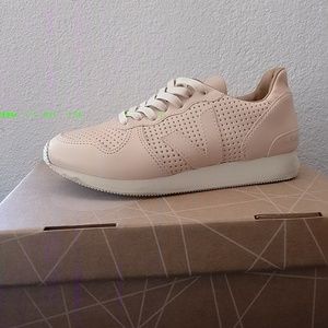 Veja Sneaker